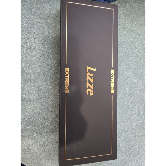 Lizze EXTREME Other - LIZZE EXTREME PROFESSIONAL STRAIGHTENENR 480ºF 127V, 1.25" Iron